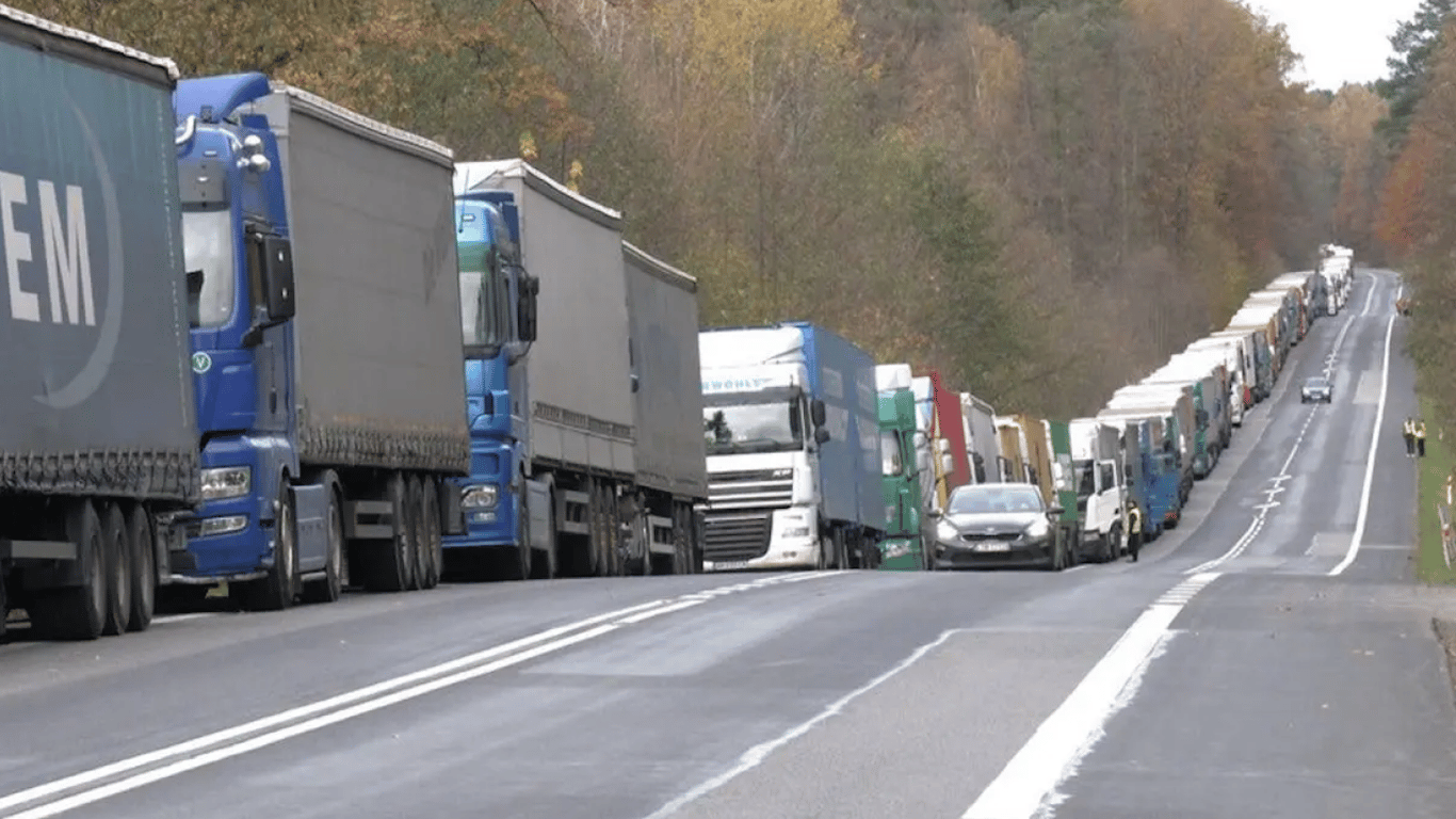Блокада перевозчиками границы со Словакией — что пообещали власти Украине