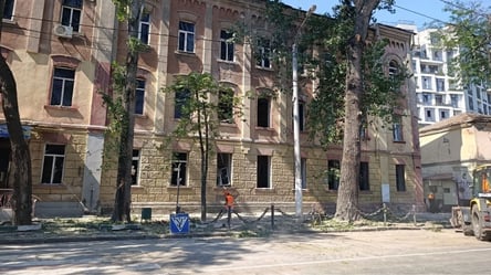 Ранковий удар по Одесі: фото наслідків російської атаки - 285x160