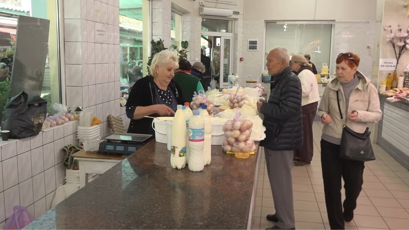 Молочна продукція на одеських базарах: актуальна вартість