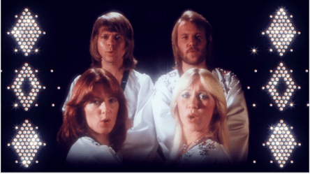 Группа ABBA продолжает зарабатывать на успехе мюзикла Mamma Mia - 285x160