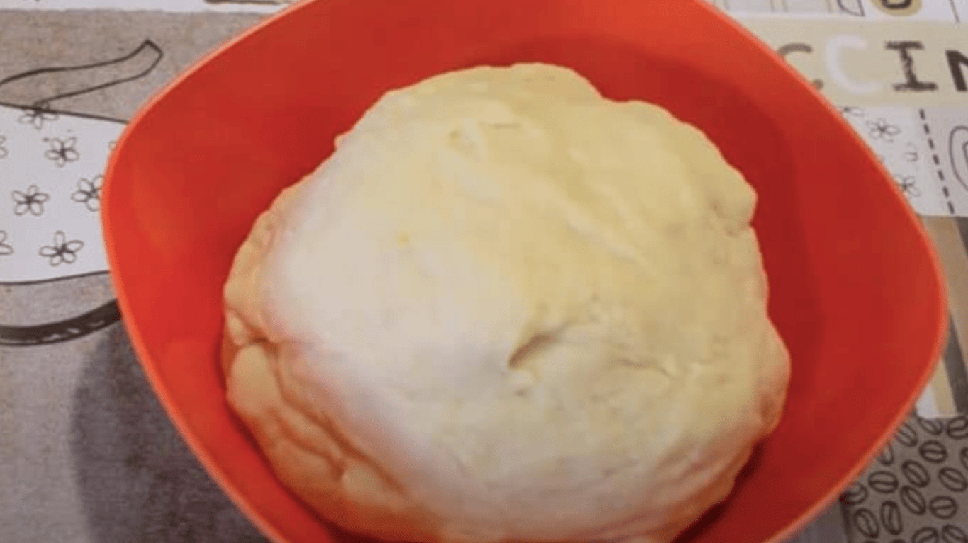 Смачні пельмені, рецепт ідеального тіста та начинки з фаршем