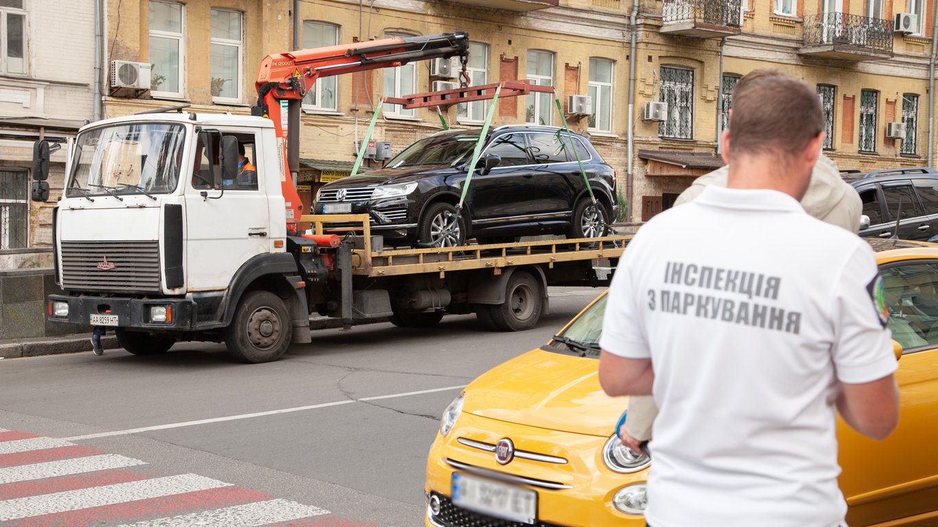 Платне паркування в Києві: які ціни та відповідальність за порушення