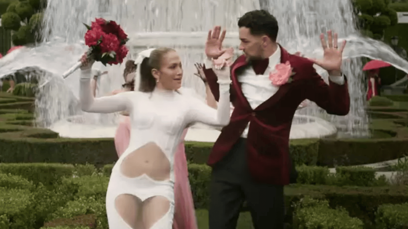 Дженніфер Лопес "вийшла заміж" у сукні українського бренду FROLOV - відео - кліп Can't Get Enough - новий кліп Лопес