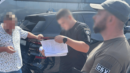 Заволоділи 3 млн гривень — у Києві викрили злочинну схему - 285x160