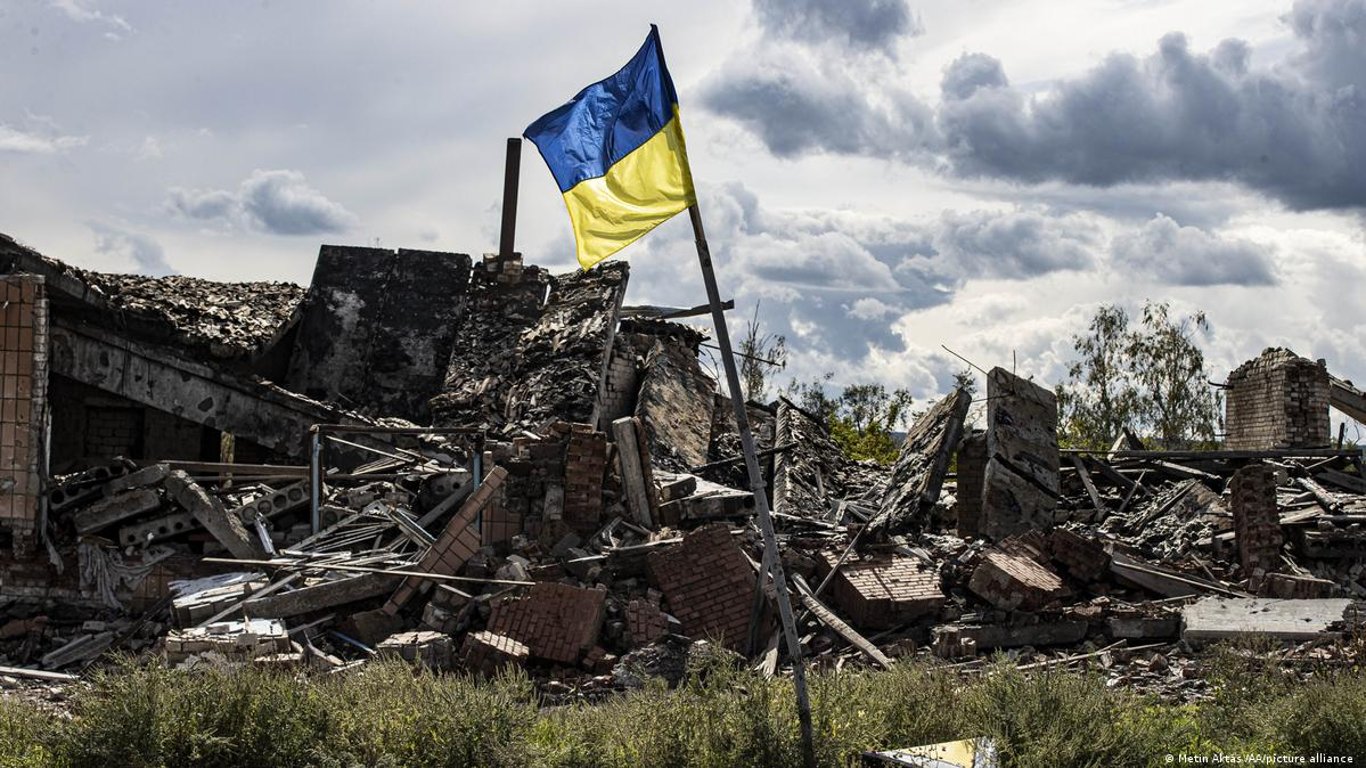Деокупация Донбасса и Крыма: когда ждать – эксперт