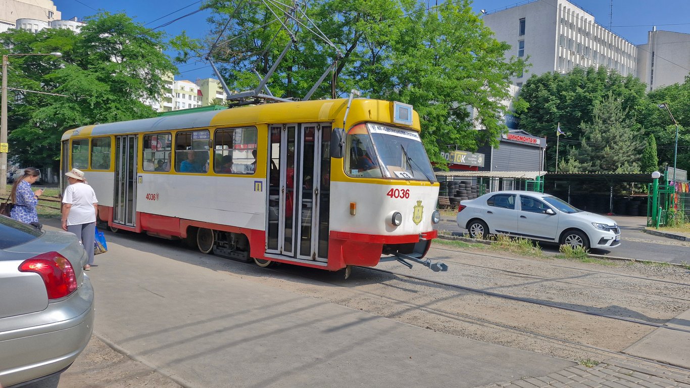 Вартість проїзду в громадському транспорті в Одесі - яка вона та що взагалі відбувається