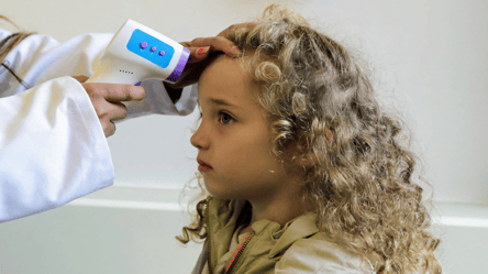 Врач объяснила, чем опасен штамм коронавируса "Стратус" - 285x160