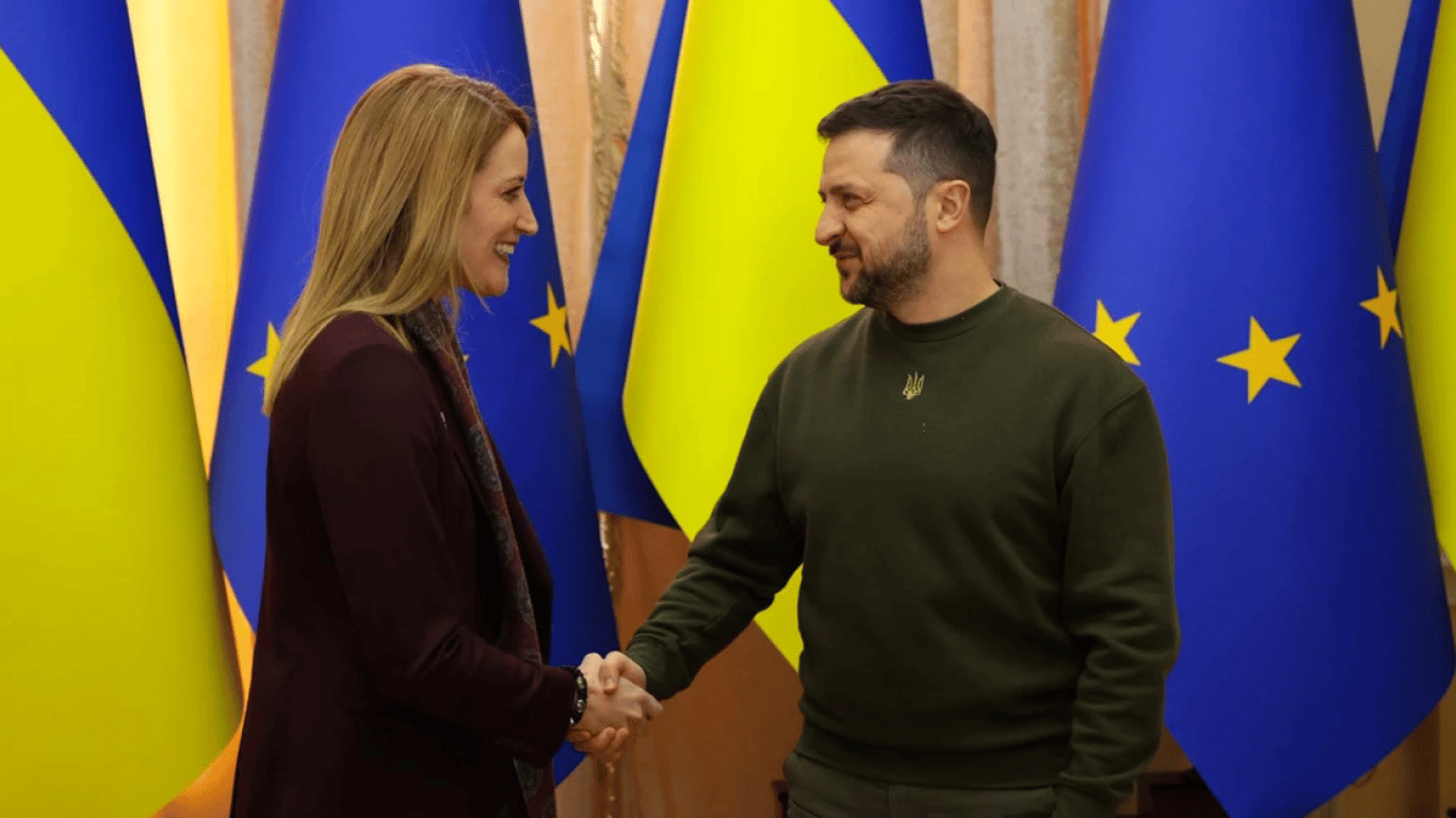 В Европарламенте хотят открыть офис в Киеве