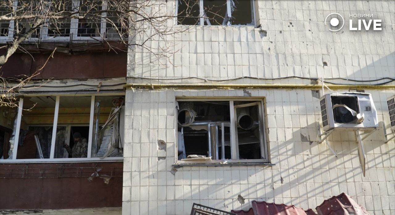 вибиті вікна