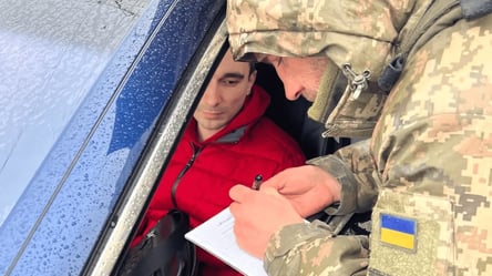 Водія мобілізували на дорозі: що буде з автомобілем - 304x171
