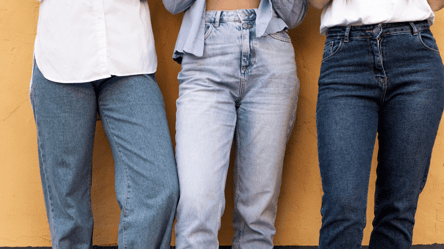 Colored jeans take over street style in 2025 - 285x160