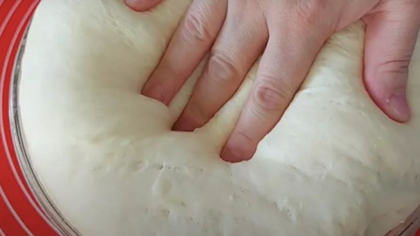 простий рецепт, як приготувати повітряне тісто 