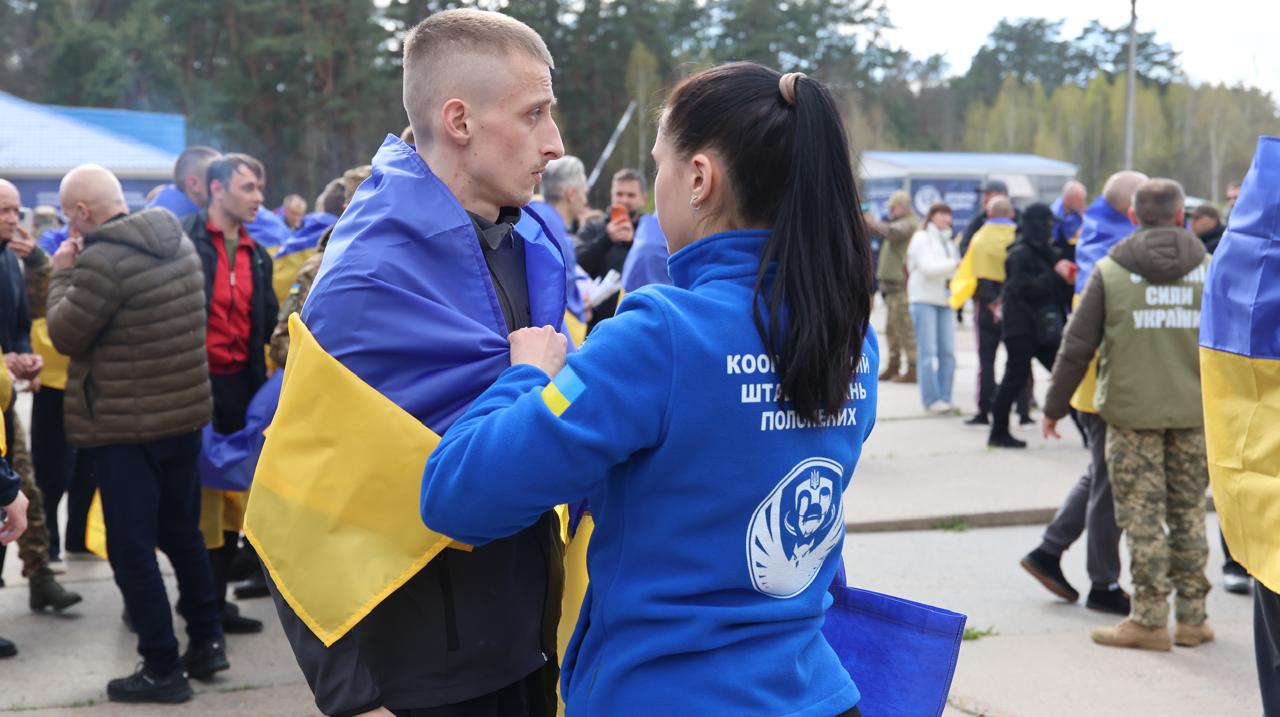 193 військових повернули з полону РФ