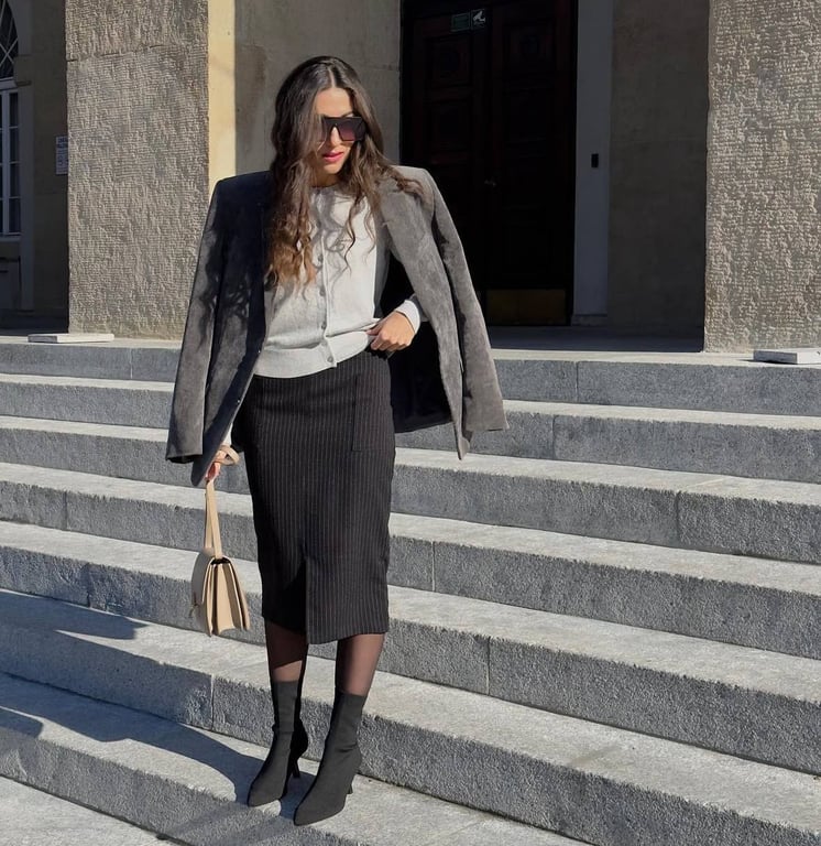 Спідниця-олівець з'явилась ще в 30-х роках