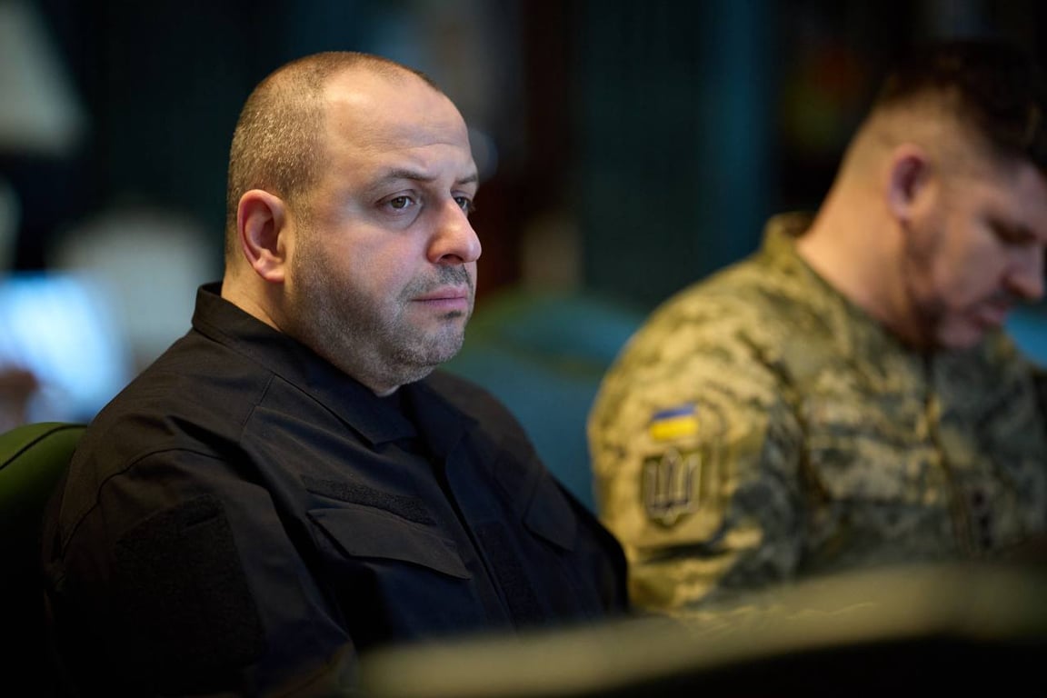 Зеленський зустрівся з українською делегацією 2 лютого