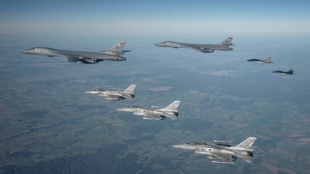 США: пилоты ВСУ смогут летать на F-16 через три месяца - 285x160