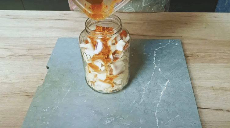 рецепт сала зі спеціями в банці