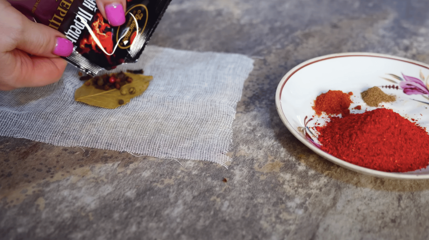 смачний соус з кабачків на зиму