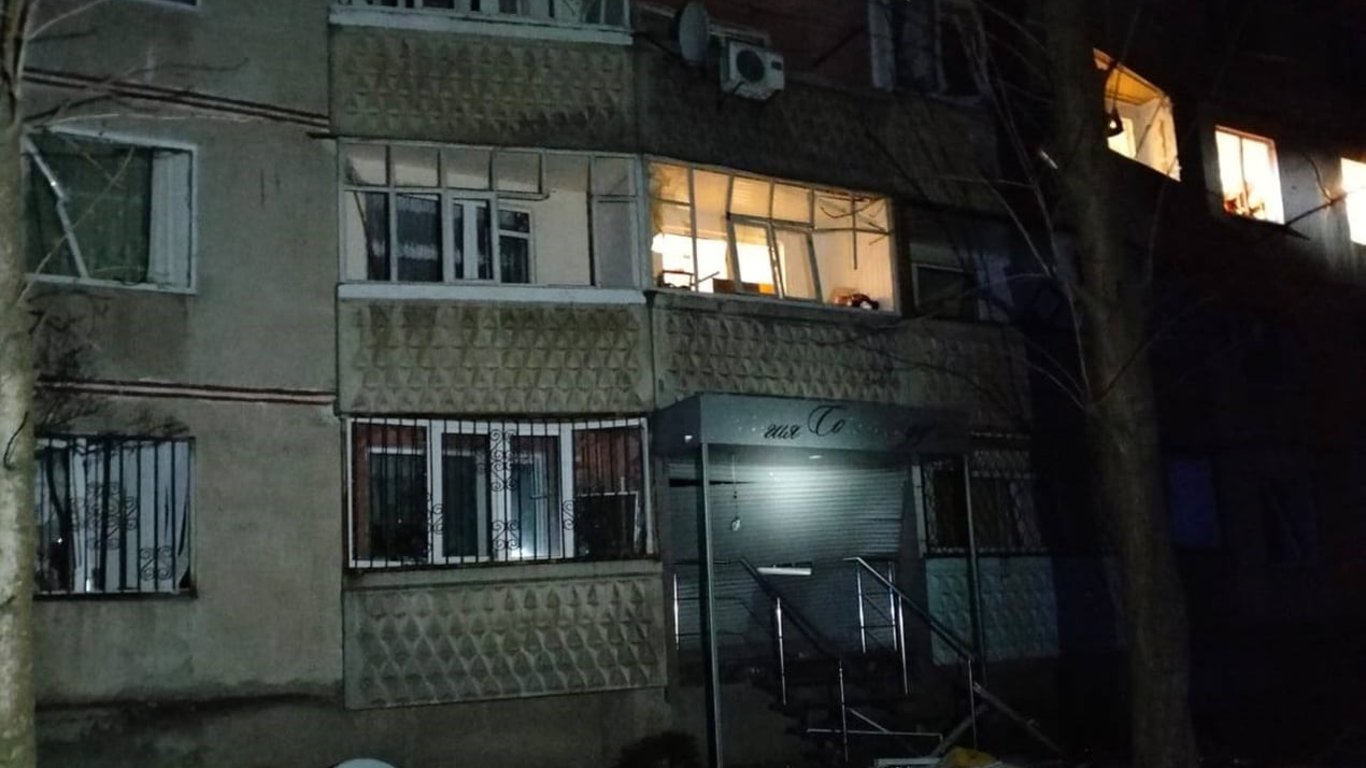 Удар по Чугуєву — в Харківській прокуратурі розповіли деталі обстрілу