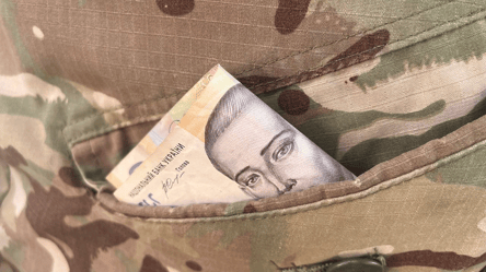 Помощь военнослужащему при рождении ребенка: какие выплаты предусмотрены - 285x160