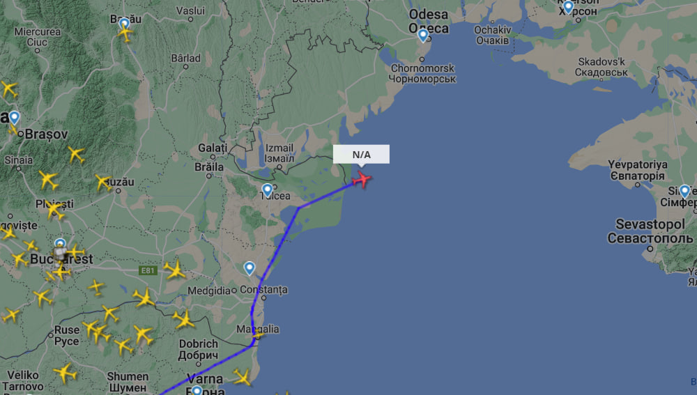 Американский разведчик патрулирует ситуацию у границ Одесчины - фото 1