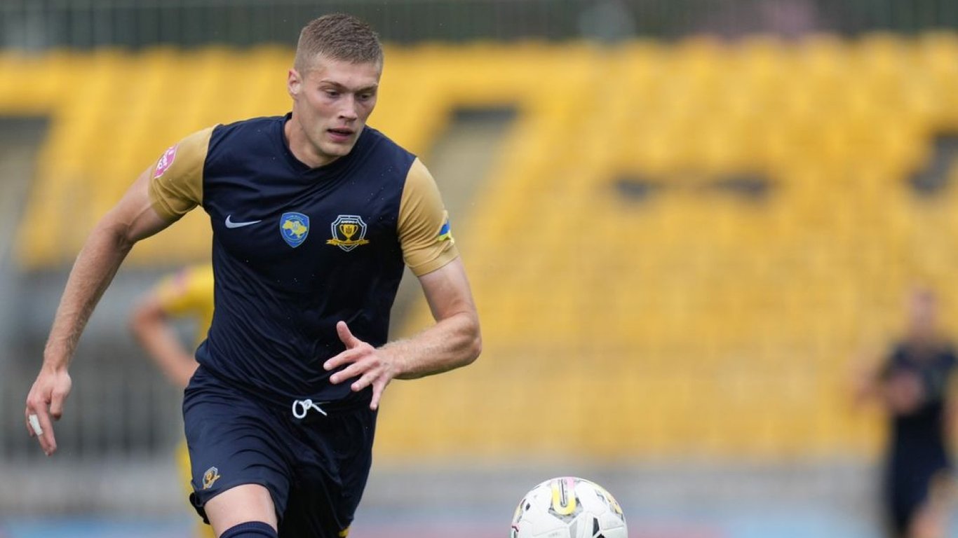 Артем Довбик