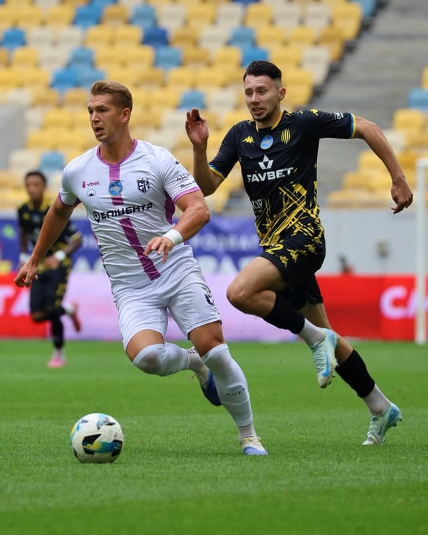 Владислав Супряга