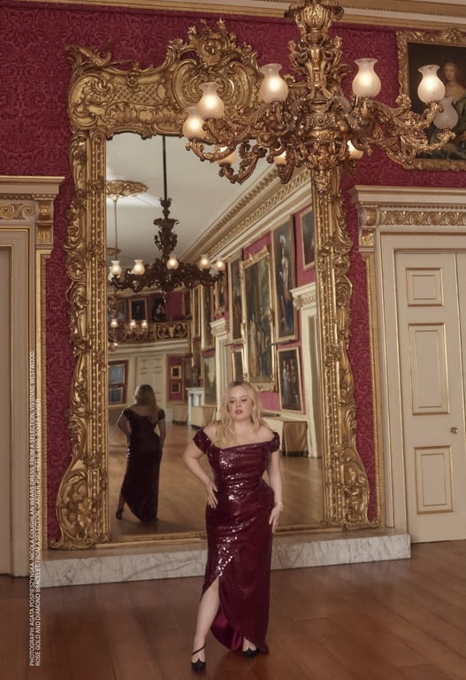 Акторка Нікола Коклан. Фото: Harper's Bazaar UK