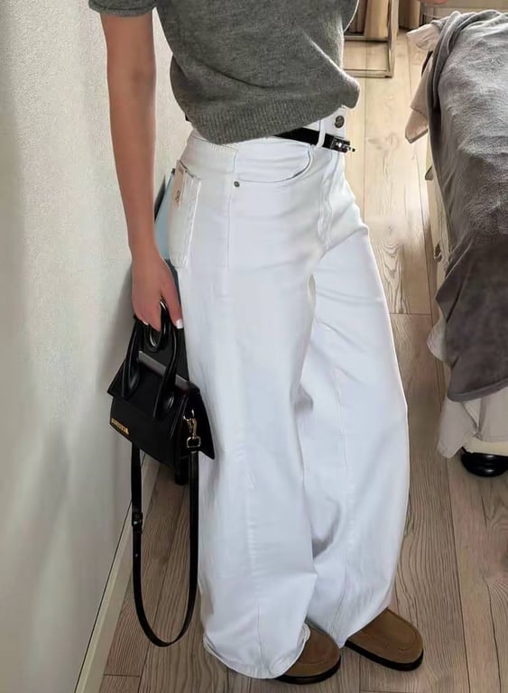 Прямі джинси завжди актуальні