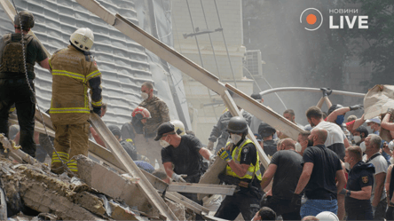 В Киеве объявили день траура по жертвам российской атаки - 285x160