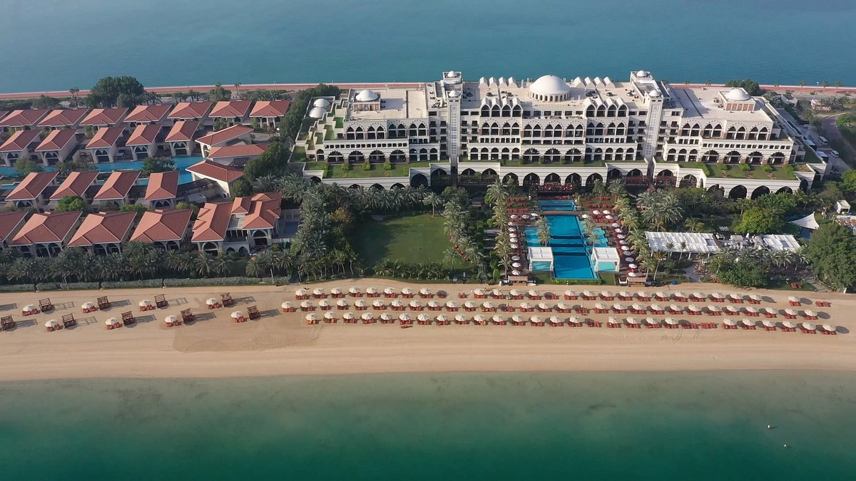 Готельний комплекс Jumeirah Zabeel Saray