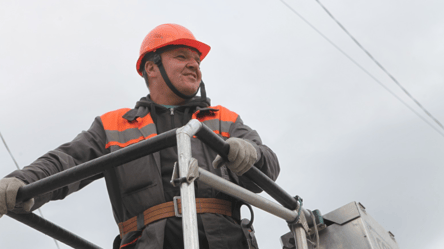 Світла не буде у декількох черг — відомі графіки на завтра - 304x171