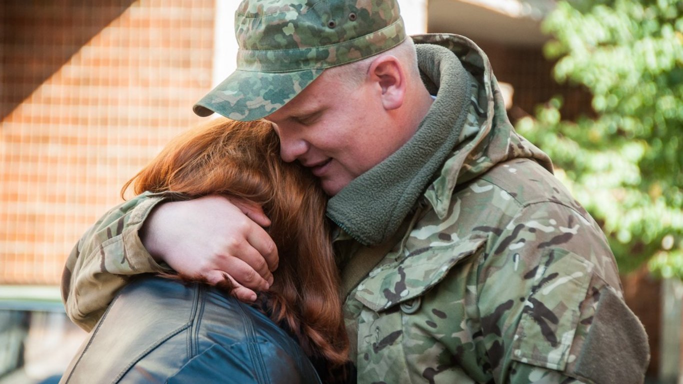 Знижки для дружин УБД — які пільги будуть доступні у березні 2025