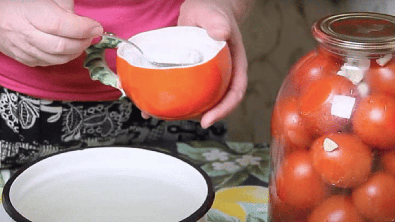 консервовані помідори Ольга, рецепт з секретним дуже смачним маринадом