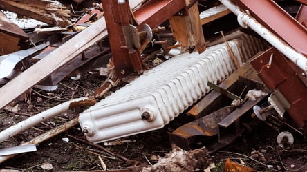 Українці не зможуть продати цей брухт у лютому 2026 — що заборонено здавати - 285x160