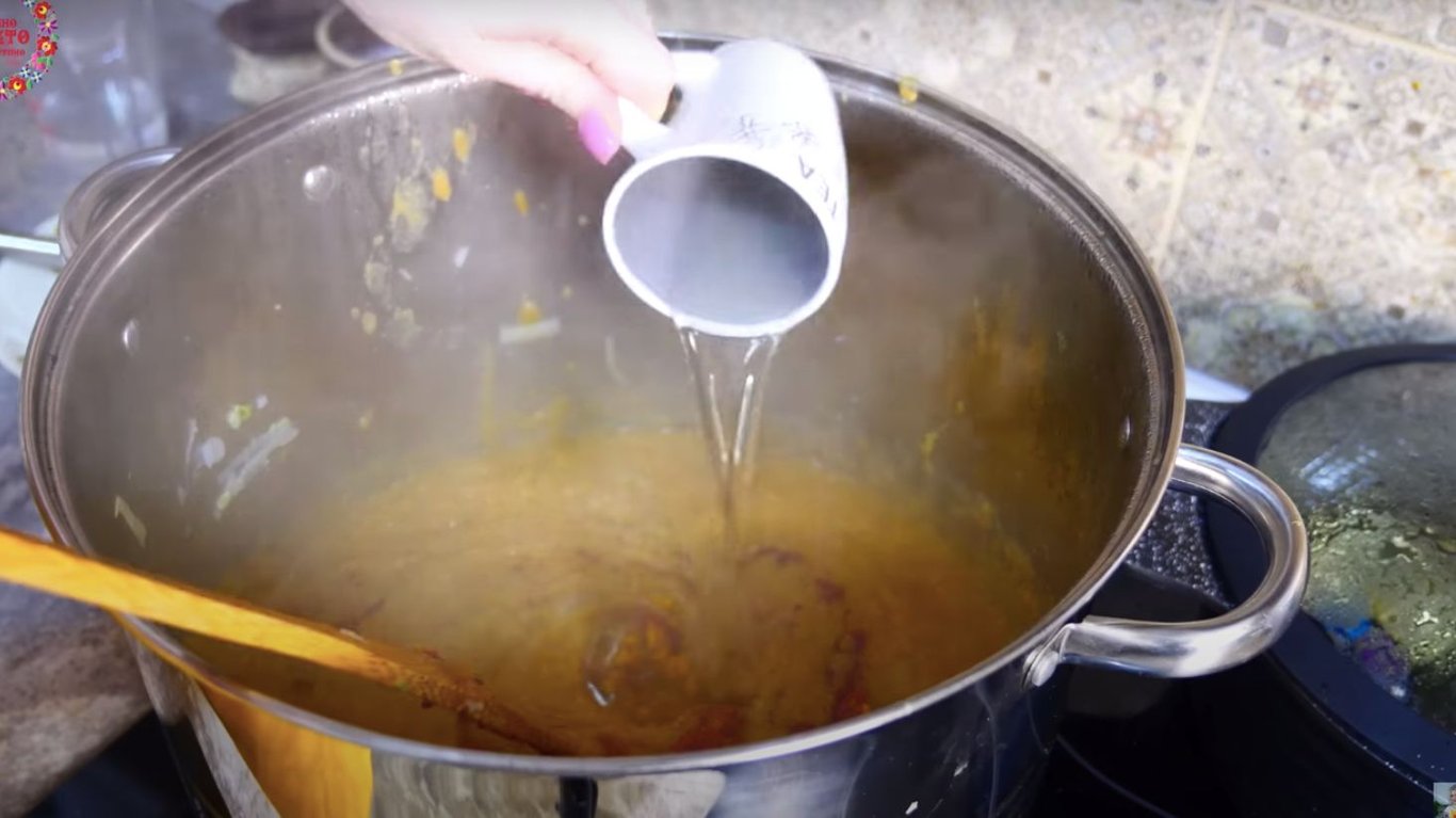 приготовление кабачковой икры 