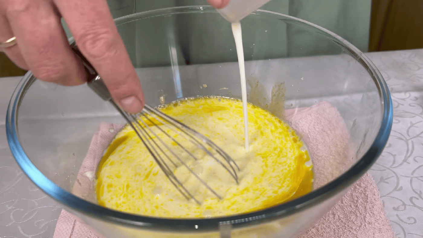 Смажені пиріжки на пухкому тісті - рецепт без опари