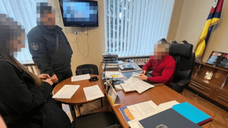 Мэр на Николаевщине скрыл свое состояние — вручили подозрение - 285x160