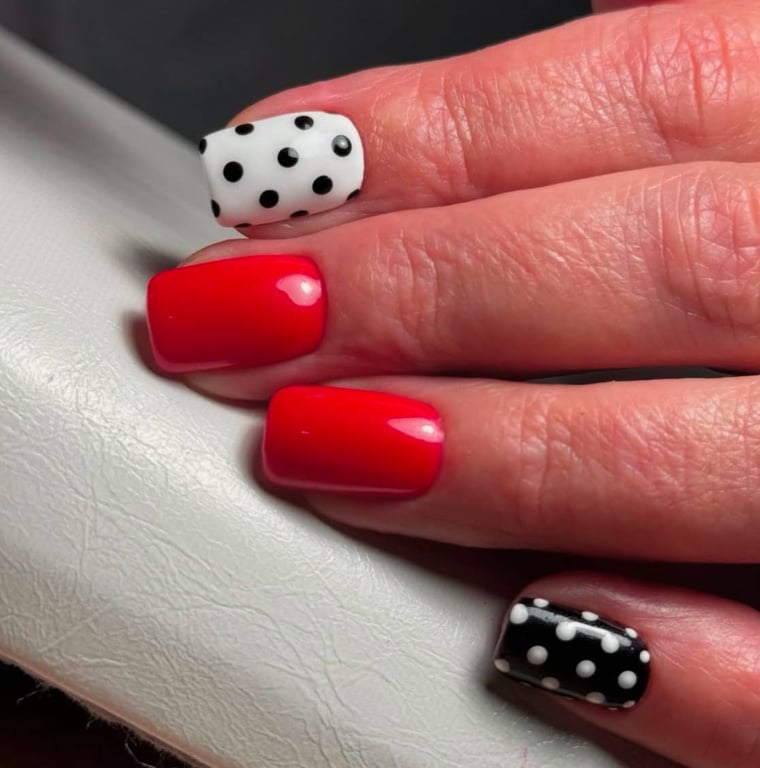 Nail design for  gemini