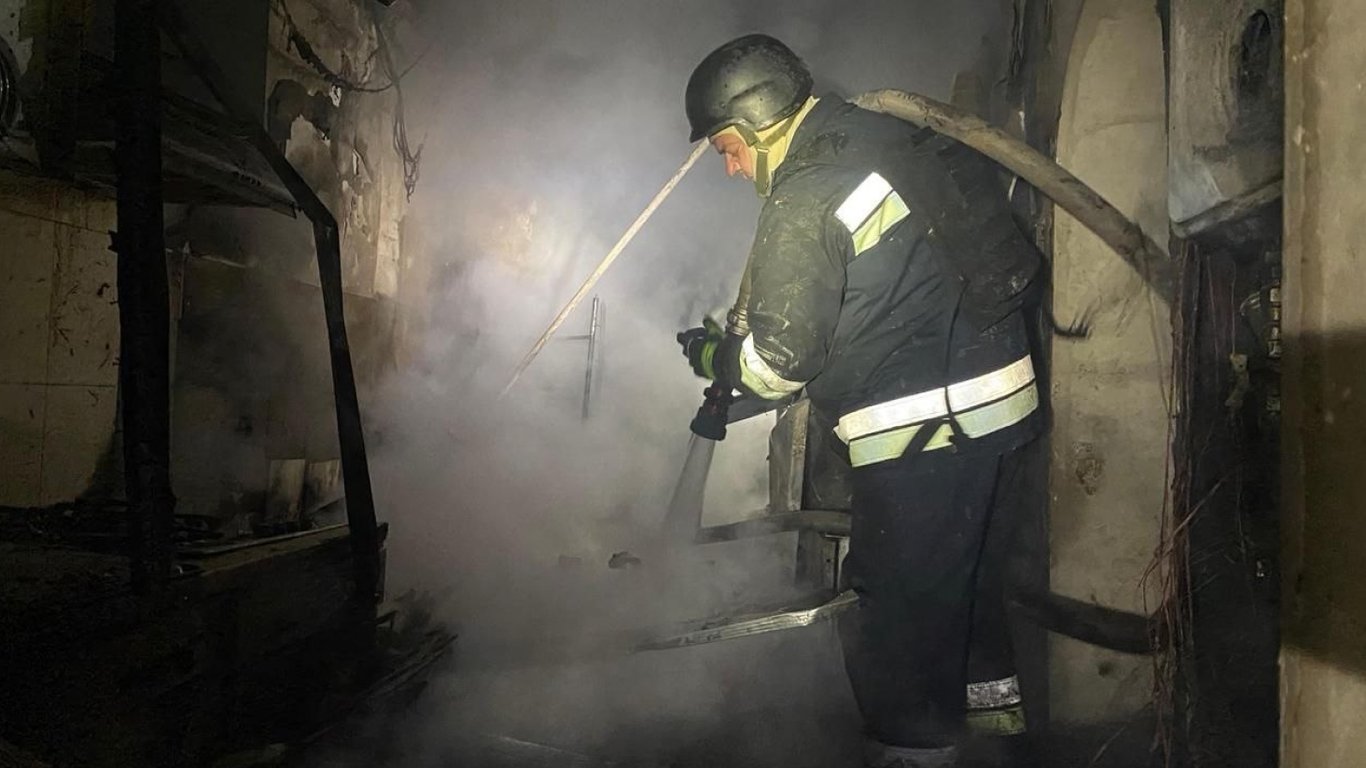 В Запорожье взорвалась заправка из-за российской атаки