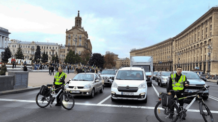 Хвилина мовчання — у КМДА ігнорують зупинку руху - 290x166