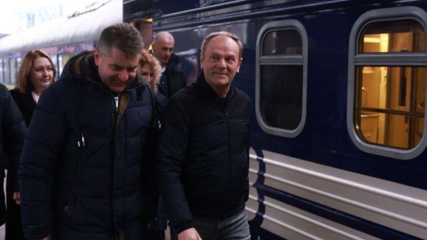 До Києва прибув прем’єр-міністр Польщі Дональд Туск