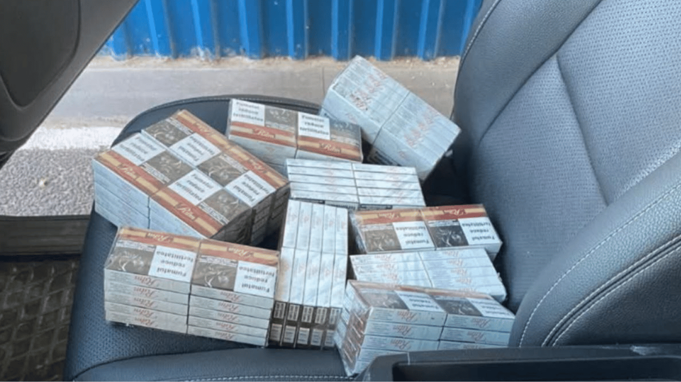 Схованку в машині — на Одещині затримали контрабандиста