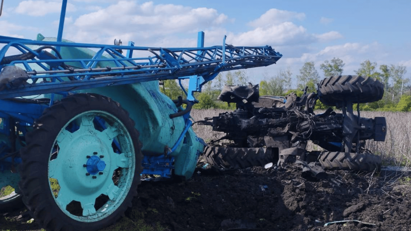 В Харьковской области тракторист подорвался на мине