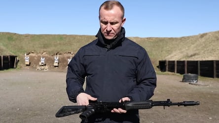 Ничем не отличается от АК-47: Небытов показал позорные "новинки" для российских войск - 285x160