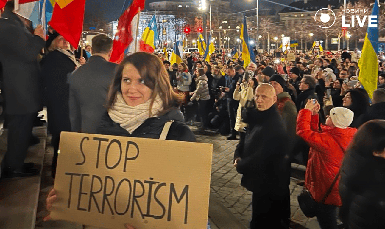 Посли різних країн виконали український гімн у центрі Відня – символічний жест підтримки