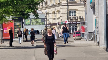 На Харківщині спека не відступає: прогноз погоди на завтра - 290x166