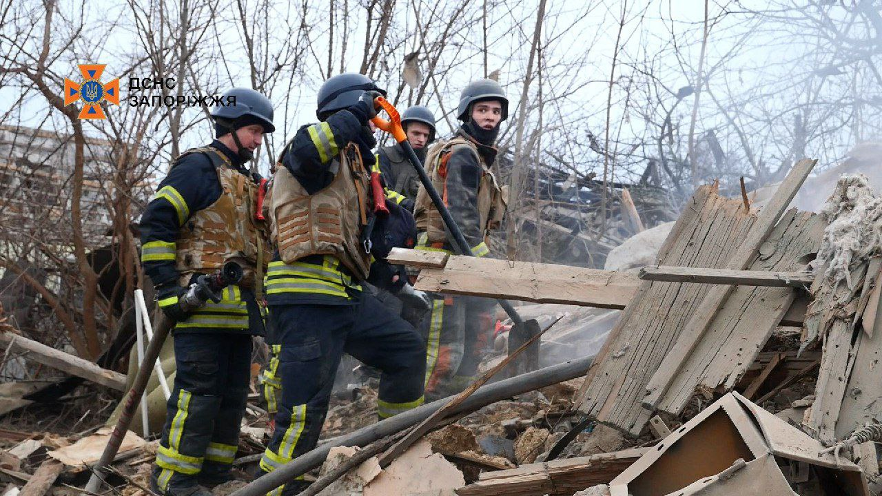 Ракетний удар по Запоріжжю — кількість жертв знову зросла