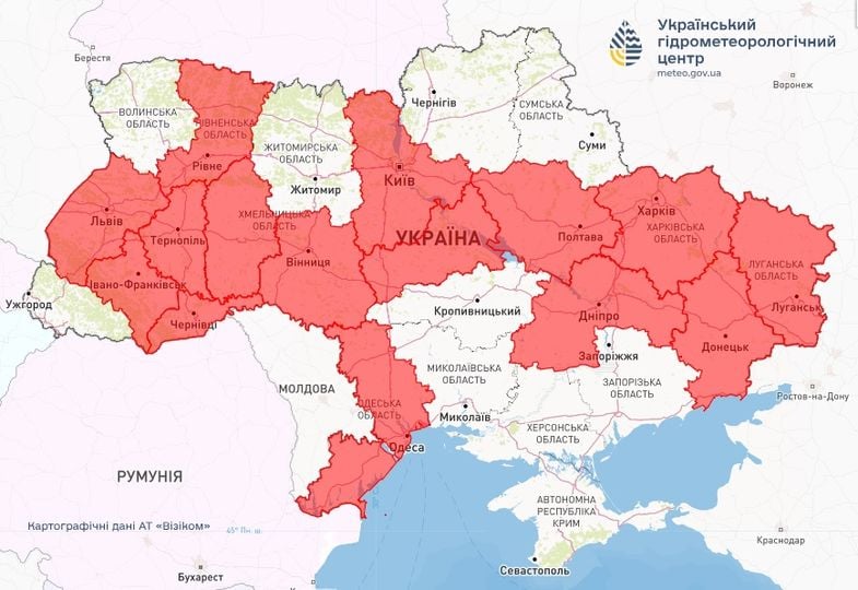 Заморозки не відступають — в Укргідрометцентрі назвали регіони, де завтра різко впаде температура - фото 4