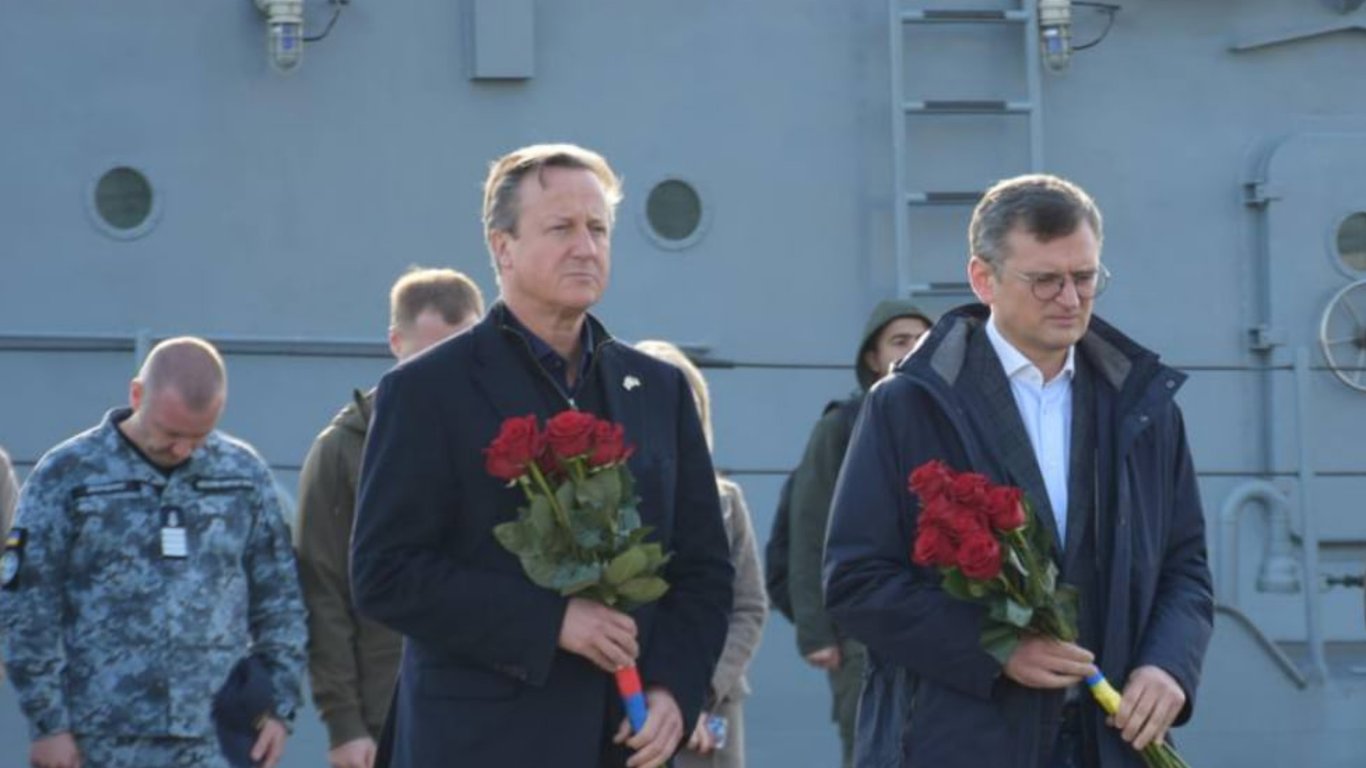 Велика Британія вражена успіхами України у Чорному морі, — Кулеба